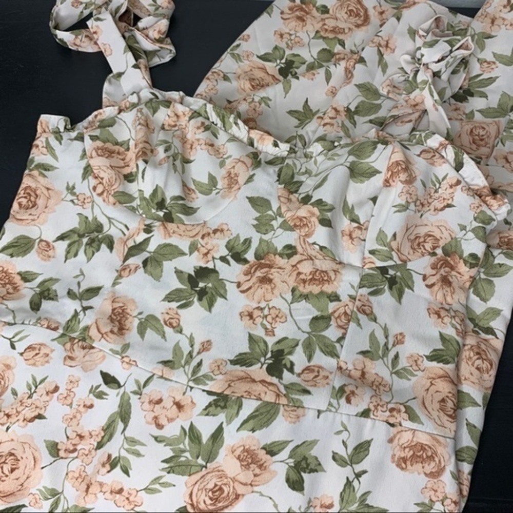 O.P.T. Rose Floral Midi dress, size M, NWT - Picture 3 of 6